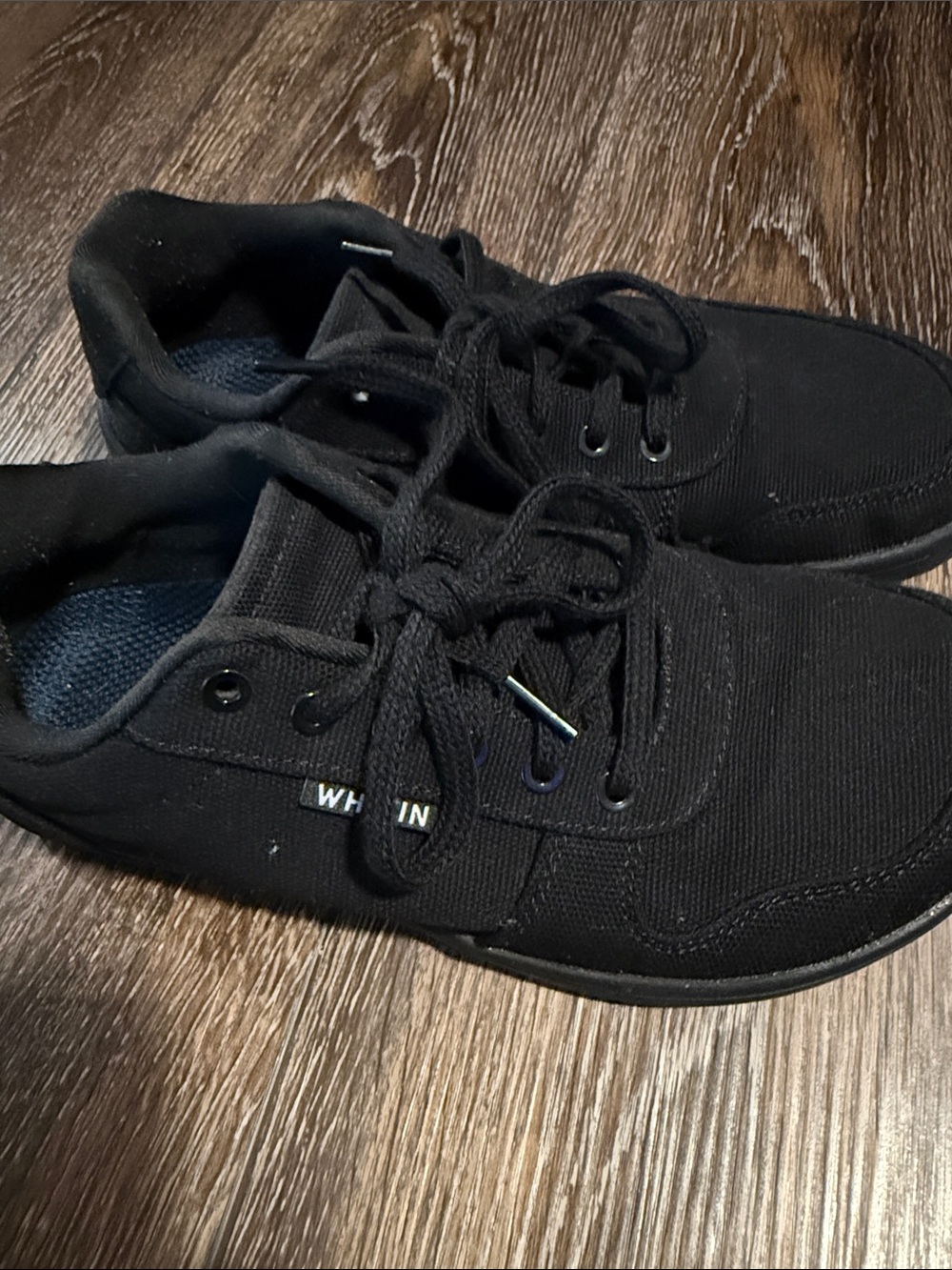 WHITIN Black Low-Top Canvas Lace-Up Sneakers size 39 - Picture 2 of 4